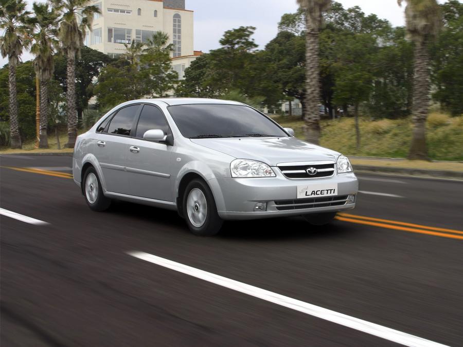  Daewoo Lacetti Sedan 2004 года  (фото 6 из 8)
